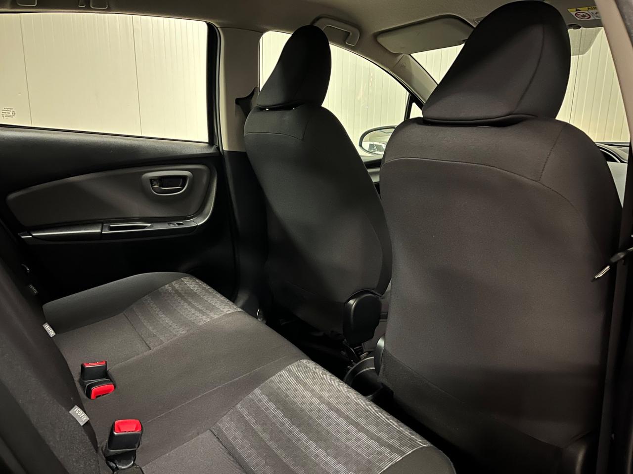 Toyota Yaris 1.0 5 porte Active