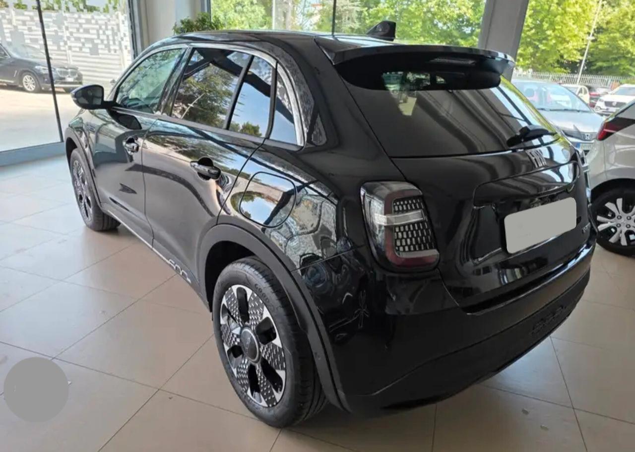 Fiat 600 Hybrid Automatica La Prima