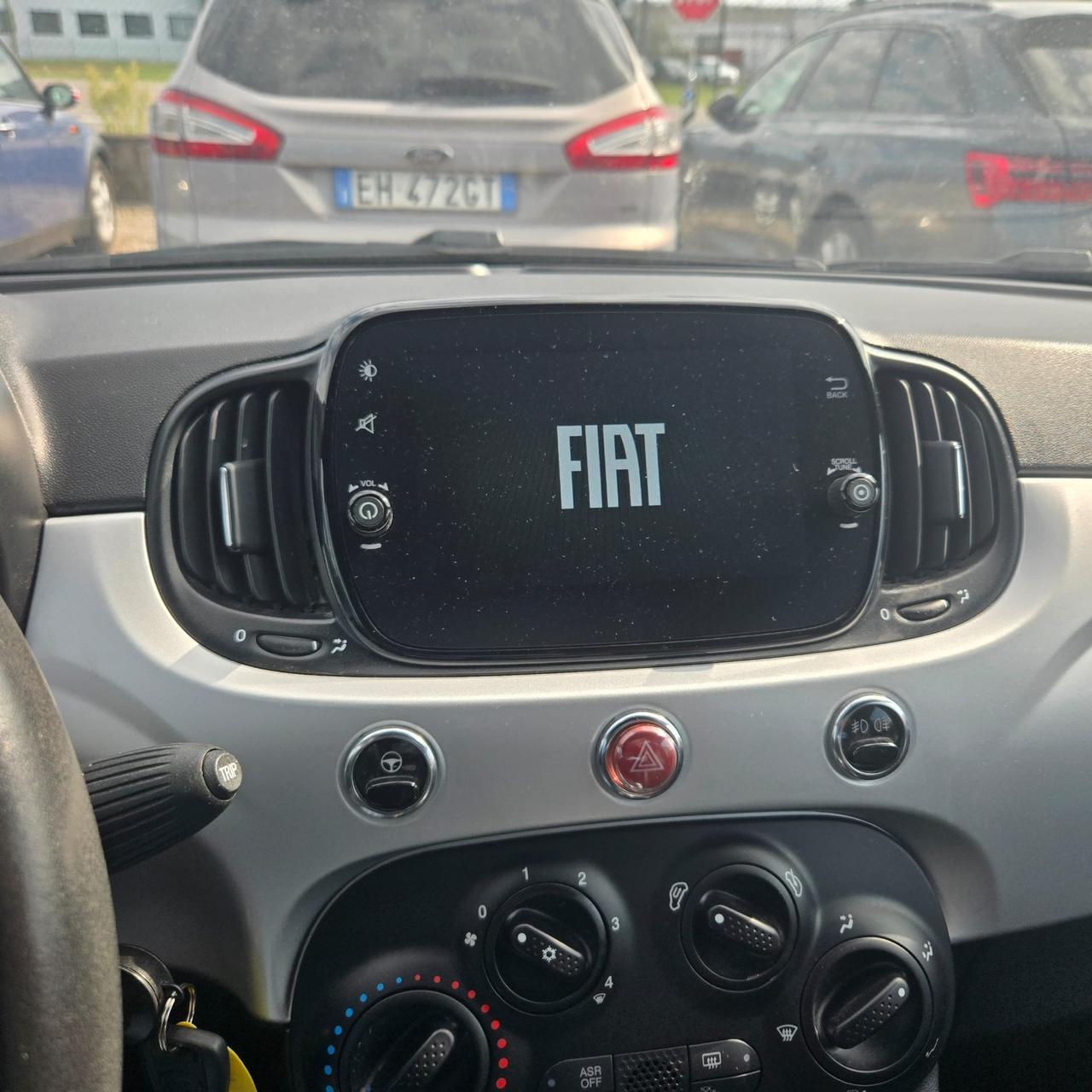 Fiat 500 1.0 Hybrid Connect