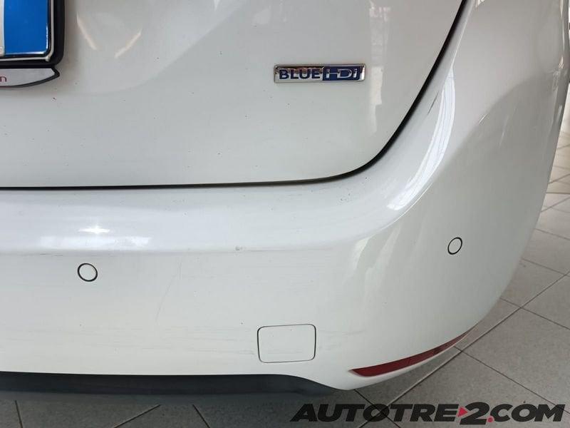 Peugeot 308 308 5p 1.6 bluehdi Allure s&s 120cv eat6