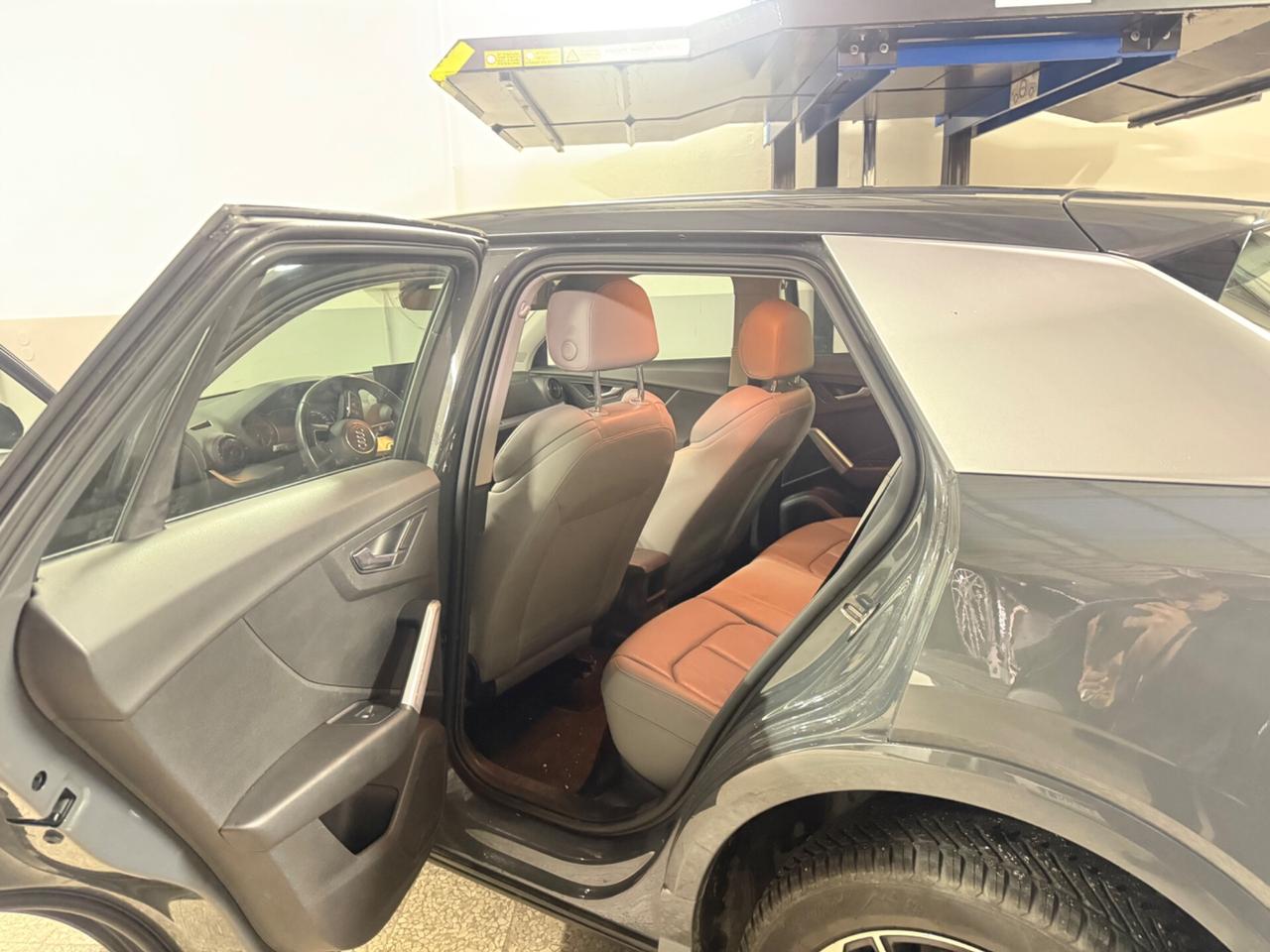 Audi Q2 STOR.TAGL - PELLE BOLLO PAG DA VETRINA