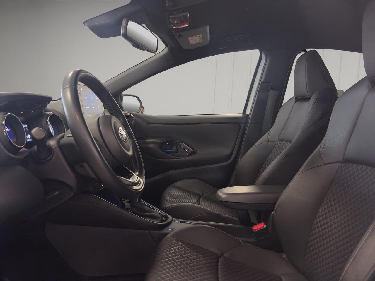 Toyota Yaris 1.5h Style