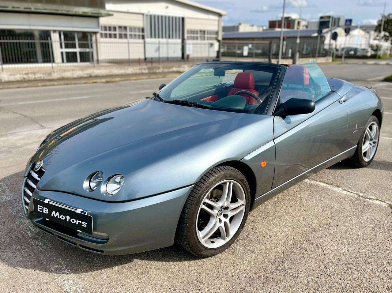 Alfa Romeo Spider 2.0 JTS Targa Oro Riar