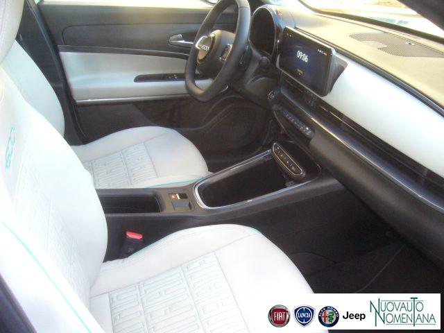 FIAT 600 Hybrid 110CV DCT6 MHEV La Prima NAVI e TELECAMERA