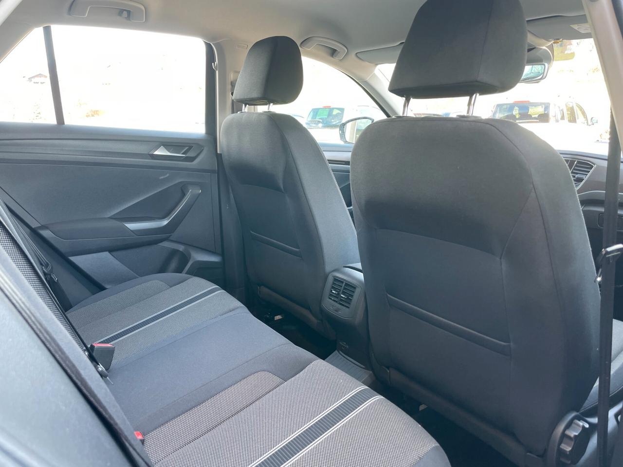 Volkswagen T-Roc 2.0 TDI 150cv DSG 4MOTION Advanced