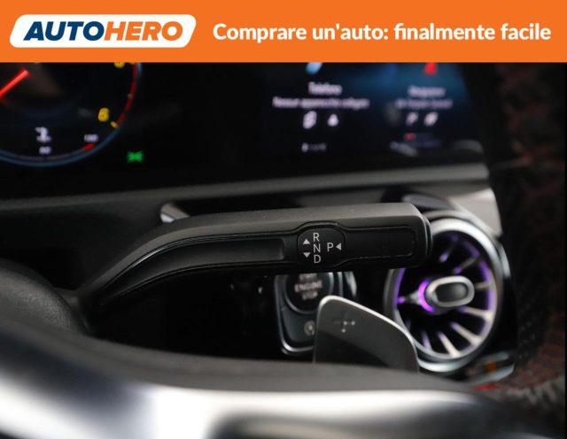 MERCEDES-BENZ A 180 d Automatic Premium