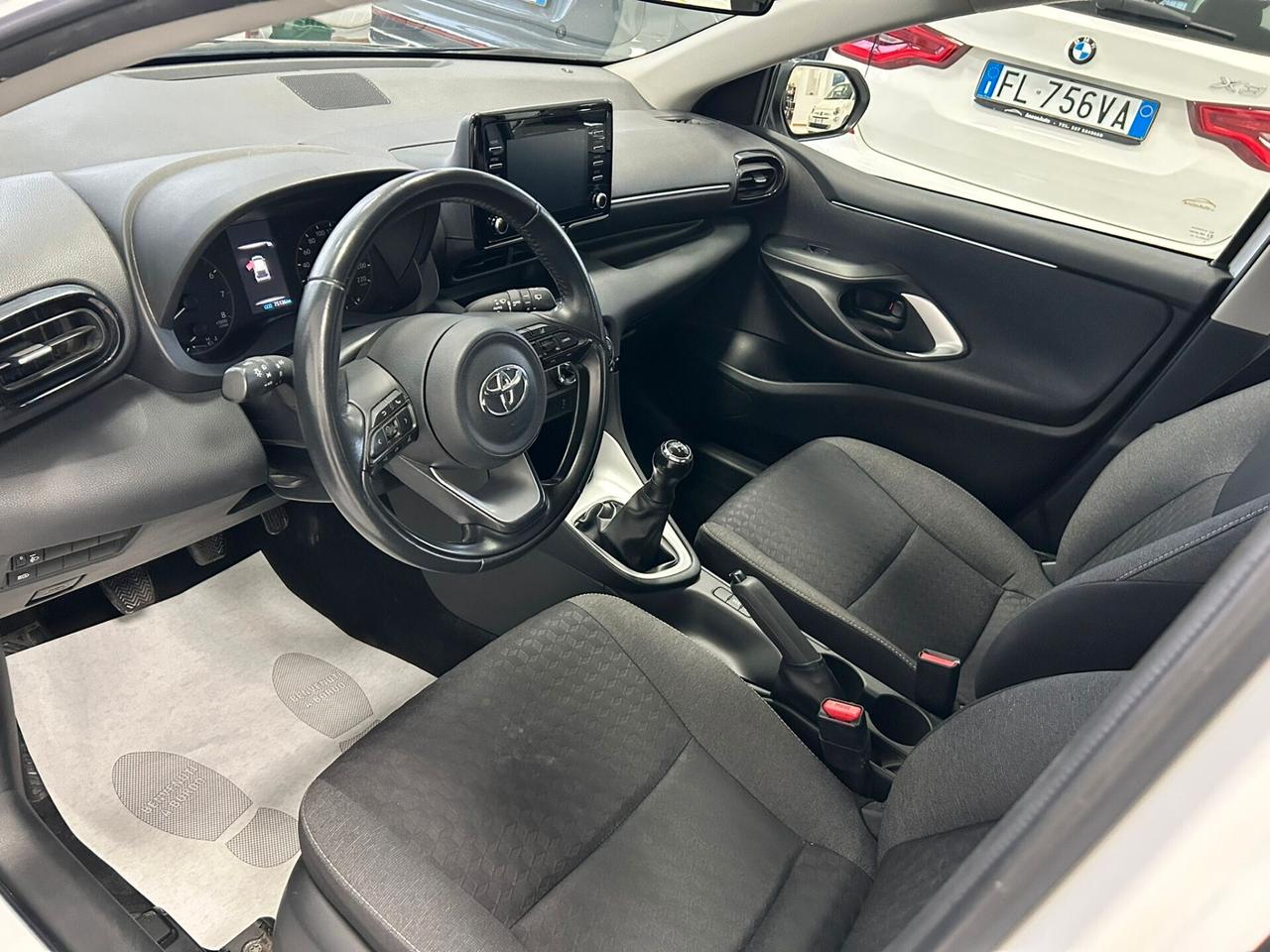 Toyota Yaris 1.0B Trend x neopatentati 2023