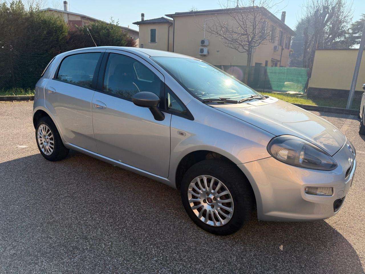 Fiat Punto 1.4 Natural Power - NEOPATENTATI - GARANTITA -