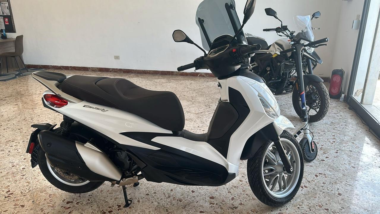 Piaggio Beverly 400 beverly 400 hpe