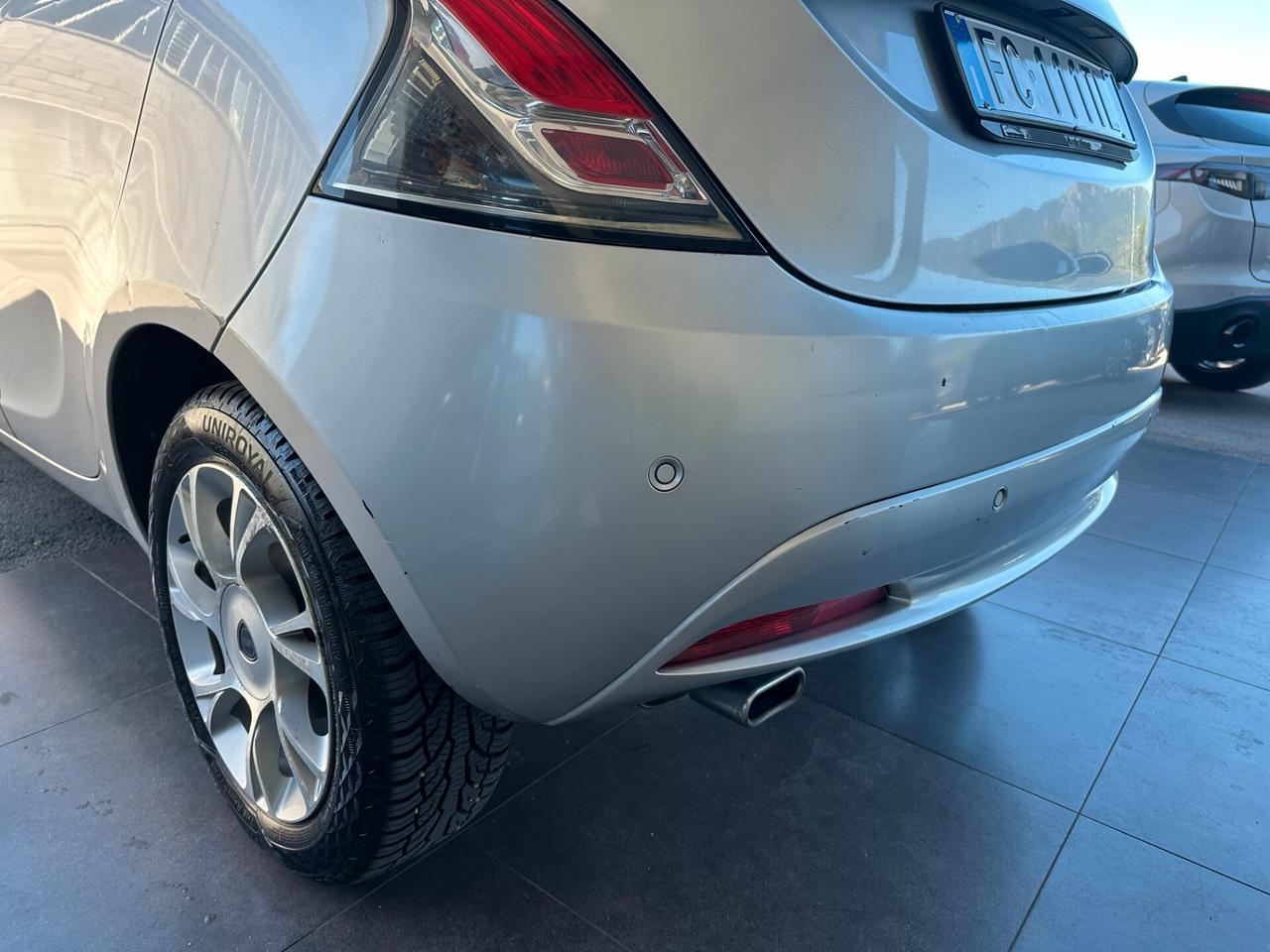 Lancia Ypsilon 1.3 MJT 16V 95 CV 5 porte S&S Gold