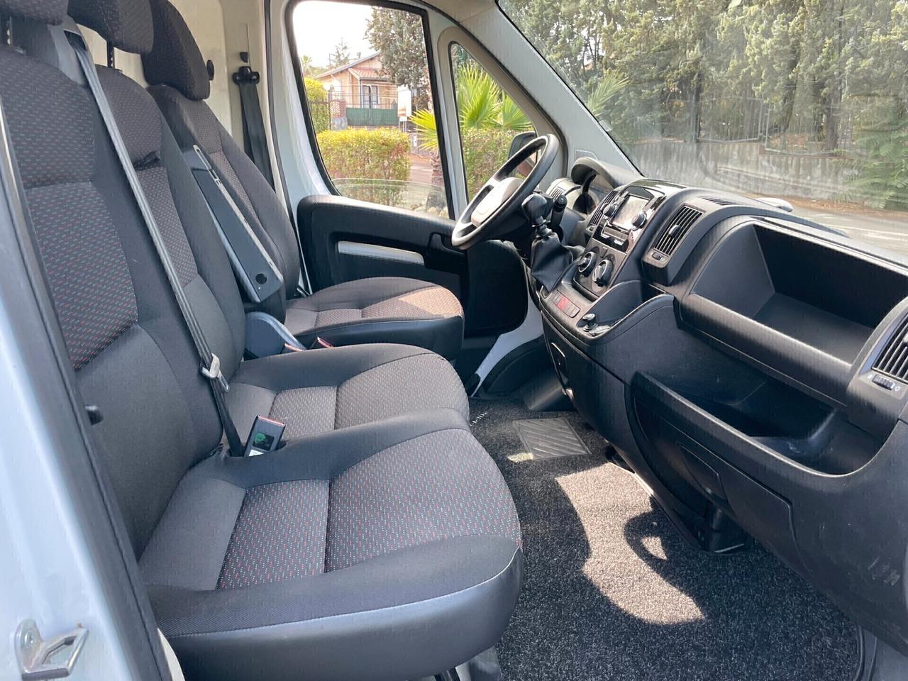 CITROEN JUMPER ALLESTITO LAVAGGIO CANI