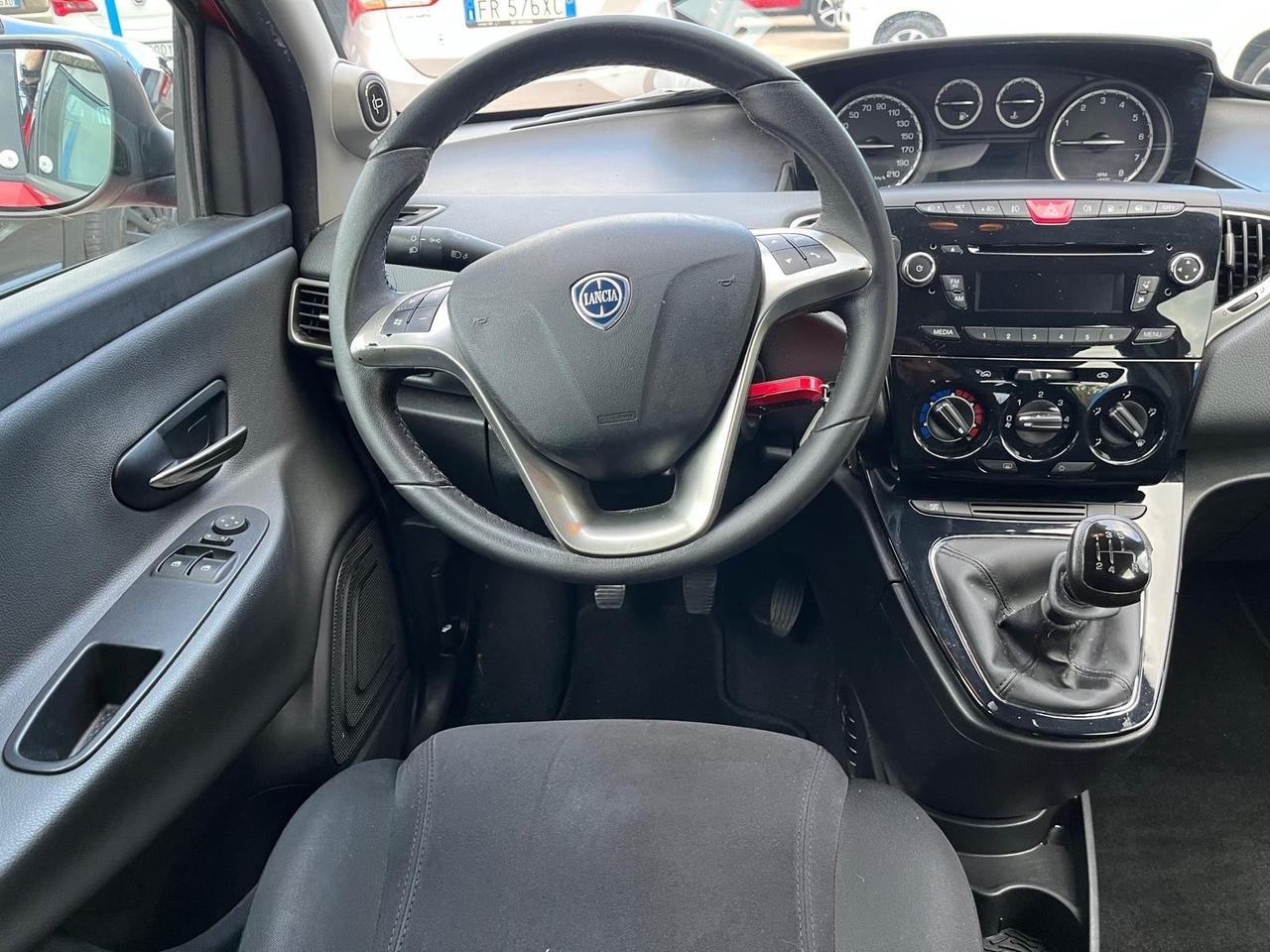 Lancia y-1.2 “ecochic” gpl -full-2013