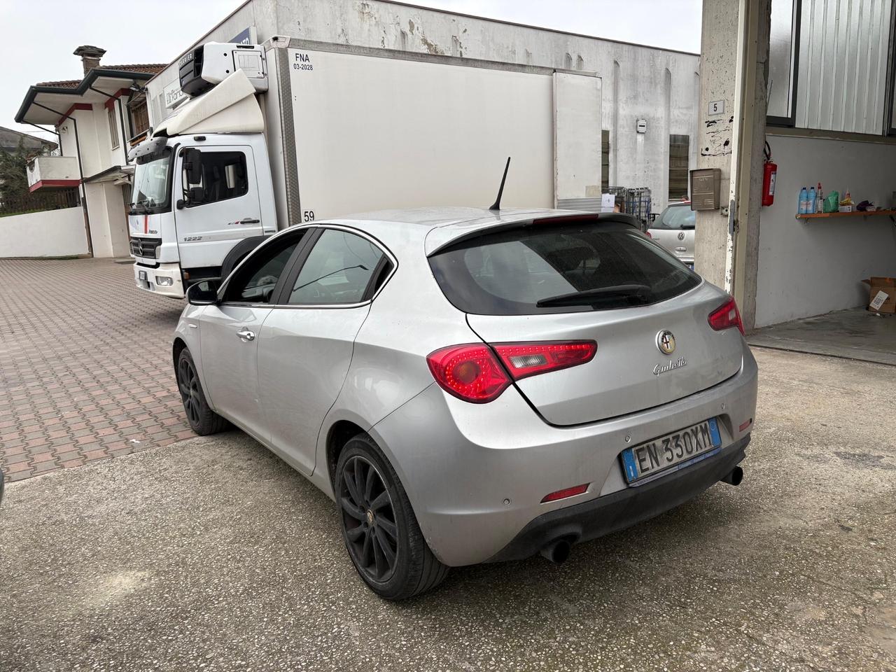 Alfa Romeo Giulietta 2.0 JTDm-2 140 CV Distinctive