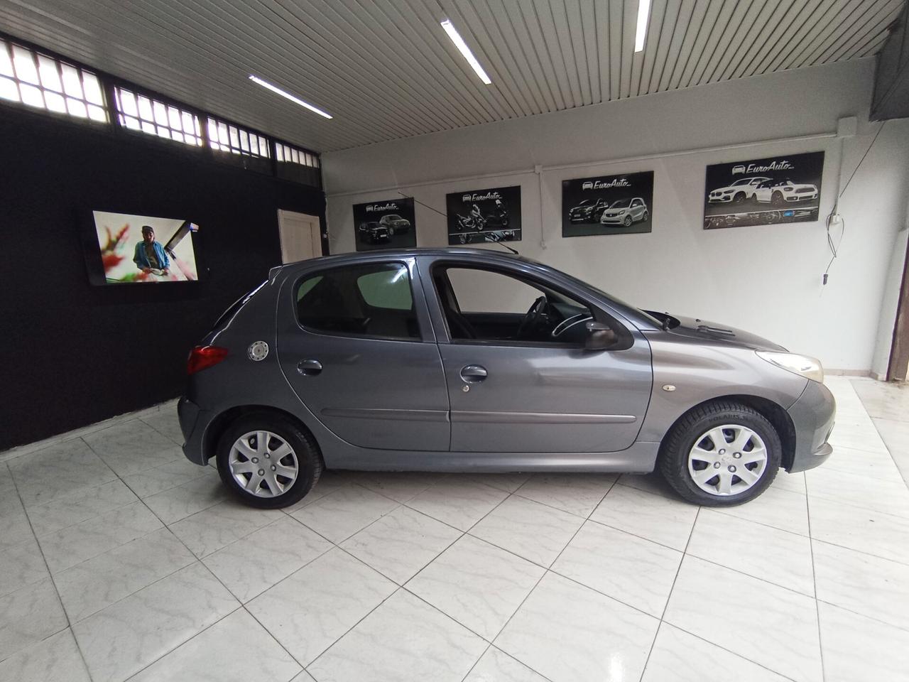 Peugeot 206 Plus 1.4 Diesel 2010 CON GARANZIA