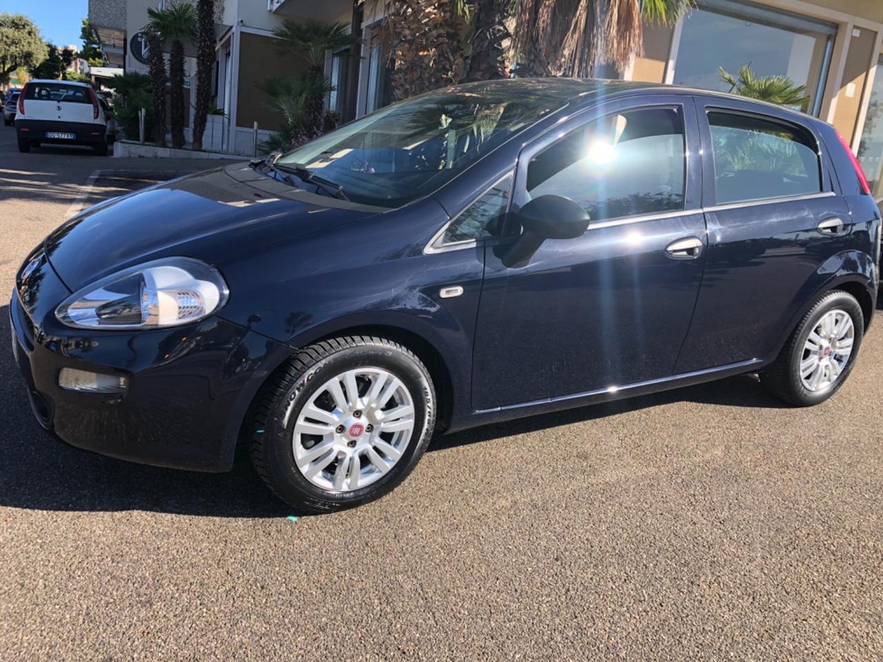 Fiat Punto 1.3 MJT II S&S 95 CV 5 porte Street