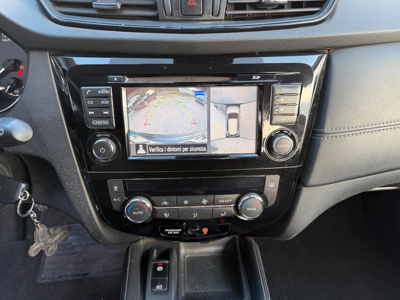 Nissan X-Trail 1.6 dCi 4WD Tekna