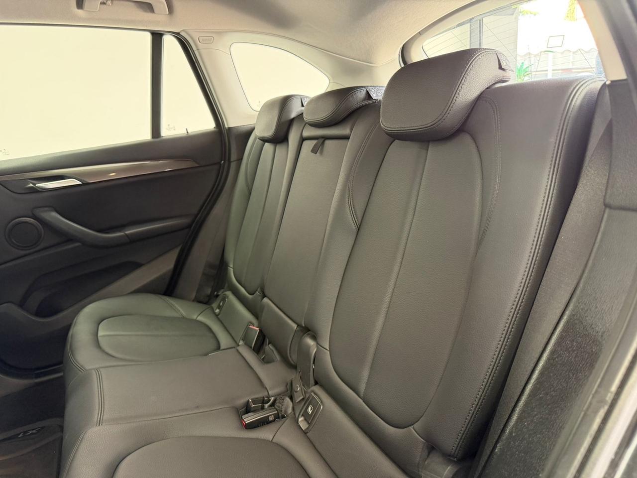 Bmw X1 sDrive18d xLine-AUTOMATICA-LED-2019