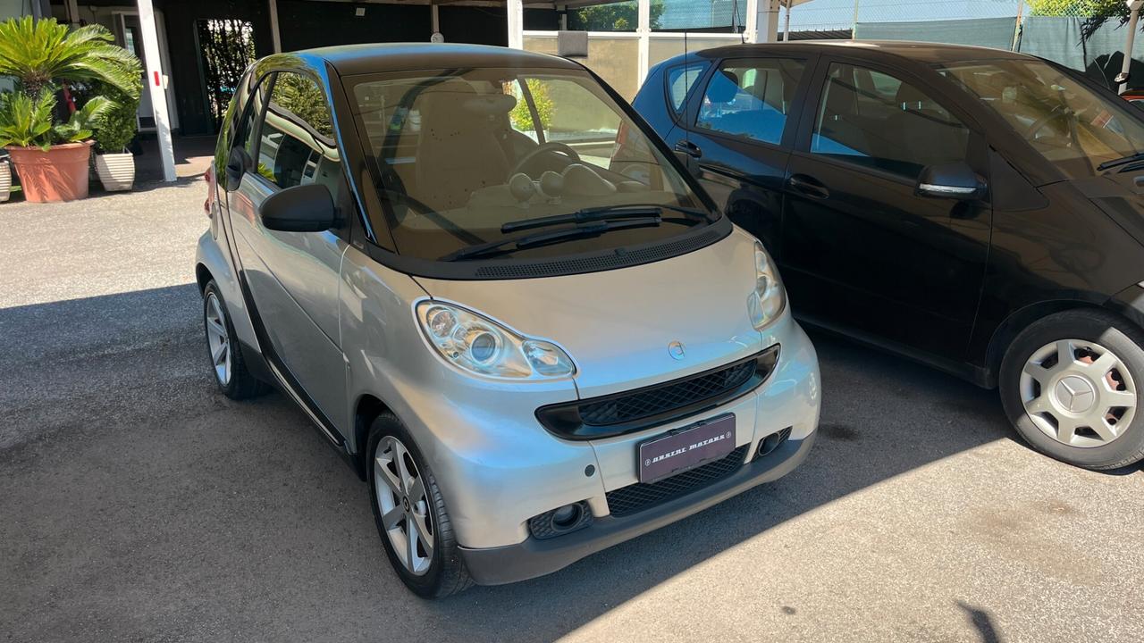 Smart ForTwo 1000 62 kW coupé pulse