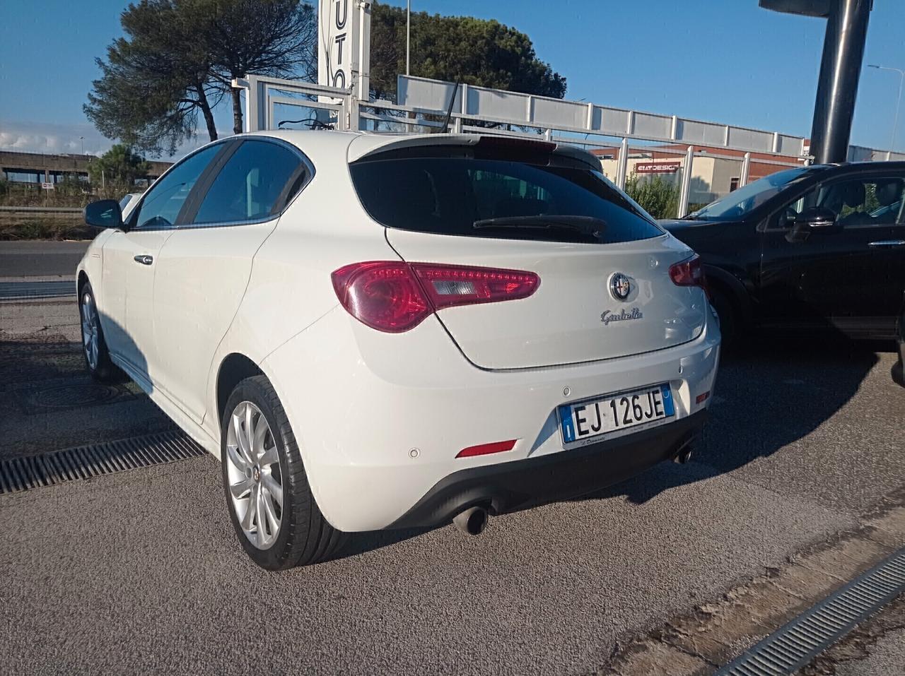 Alfa Romeo Giulietta 2.0 JTDm-2 140 CV Sport Pack