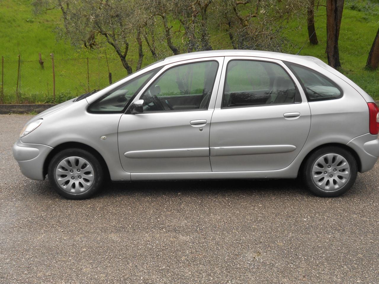 PICASSO 2.0hdi(VELLUTO-C.LEGA-CLIMATRONIC)90cv