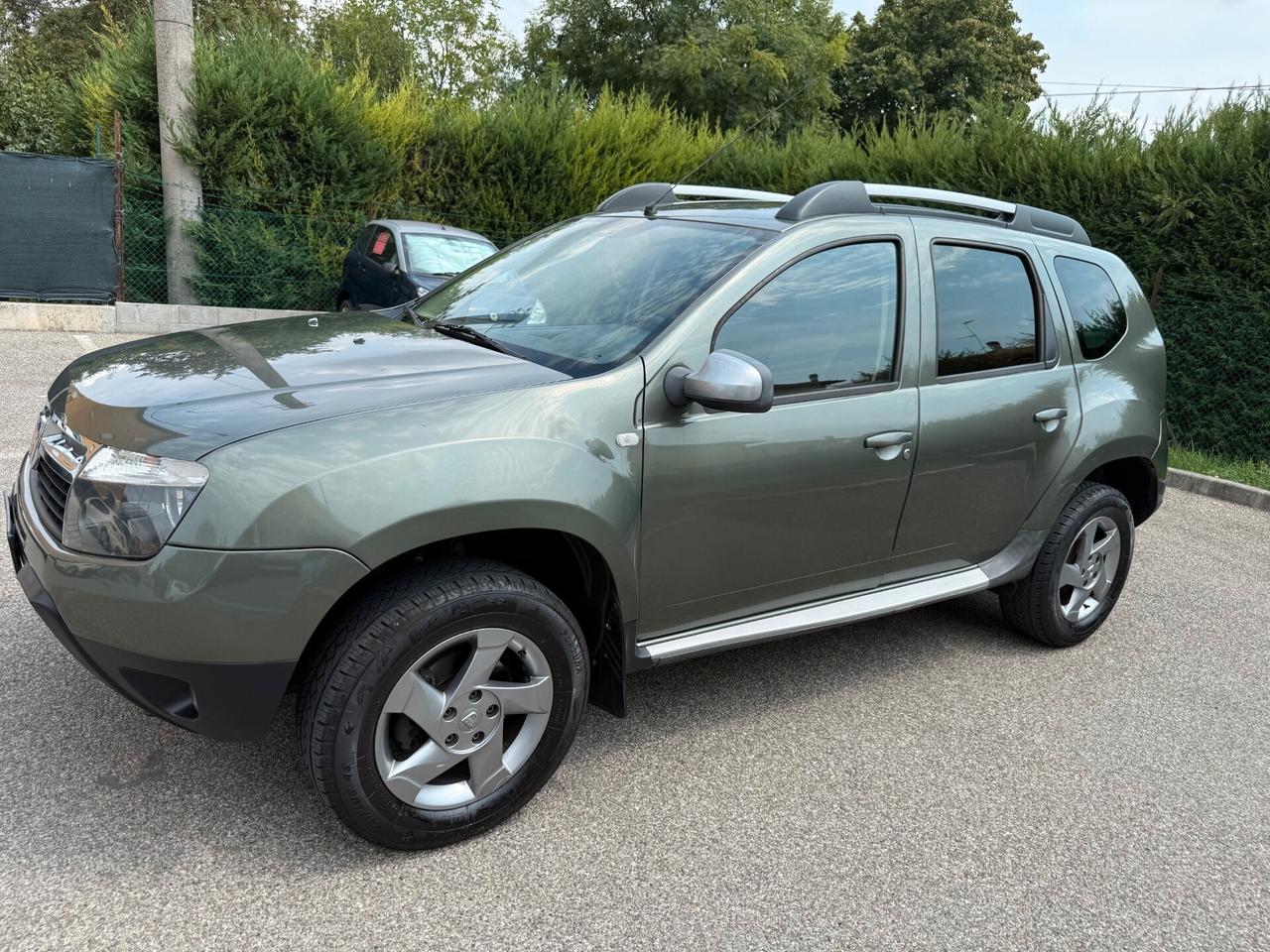 Dacia Duster 1.6 GPL - NEOP. - 12 MESI DI GARANZIA -