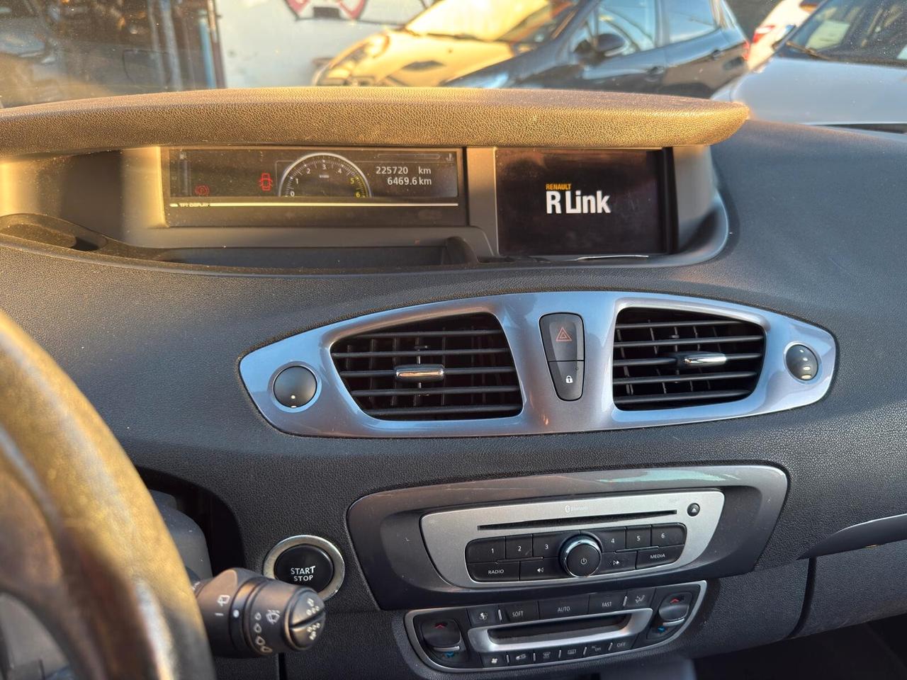 Renault Scenic Scénic 1.5 dCi 110CV Bose Cross