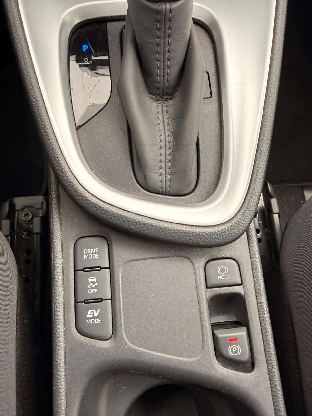 Toyota Yaris Cross 1.5 Benz/Ibrida OK Neopatentato