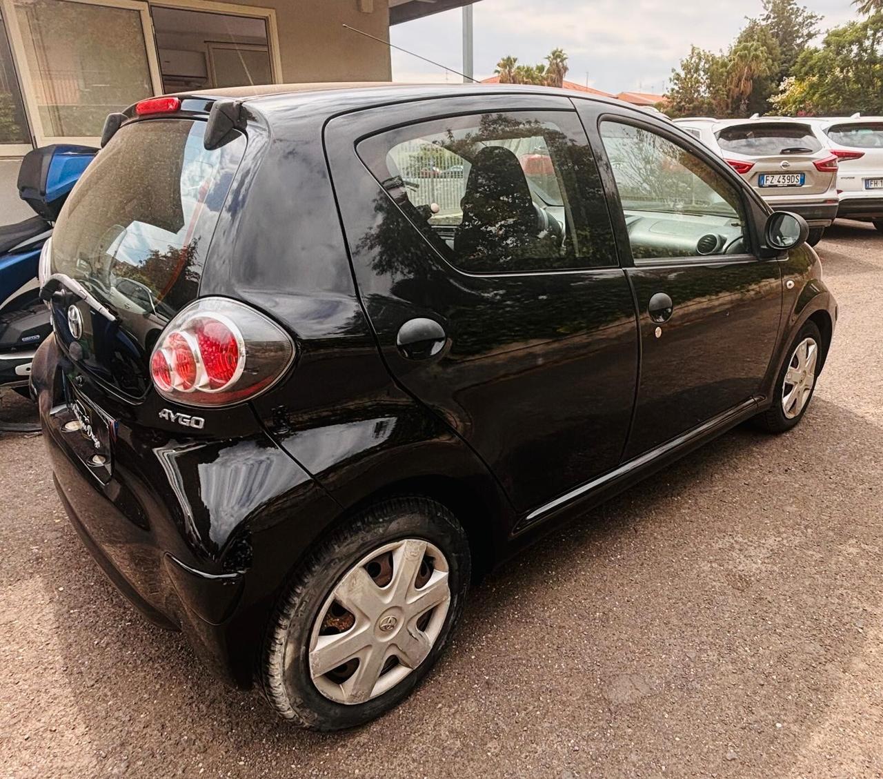 Toyota Aygo 1.0 12V VVT-i 5 porte