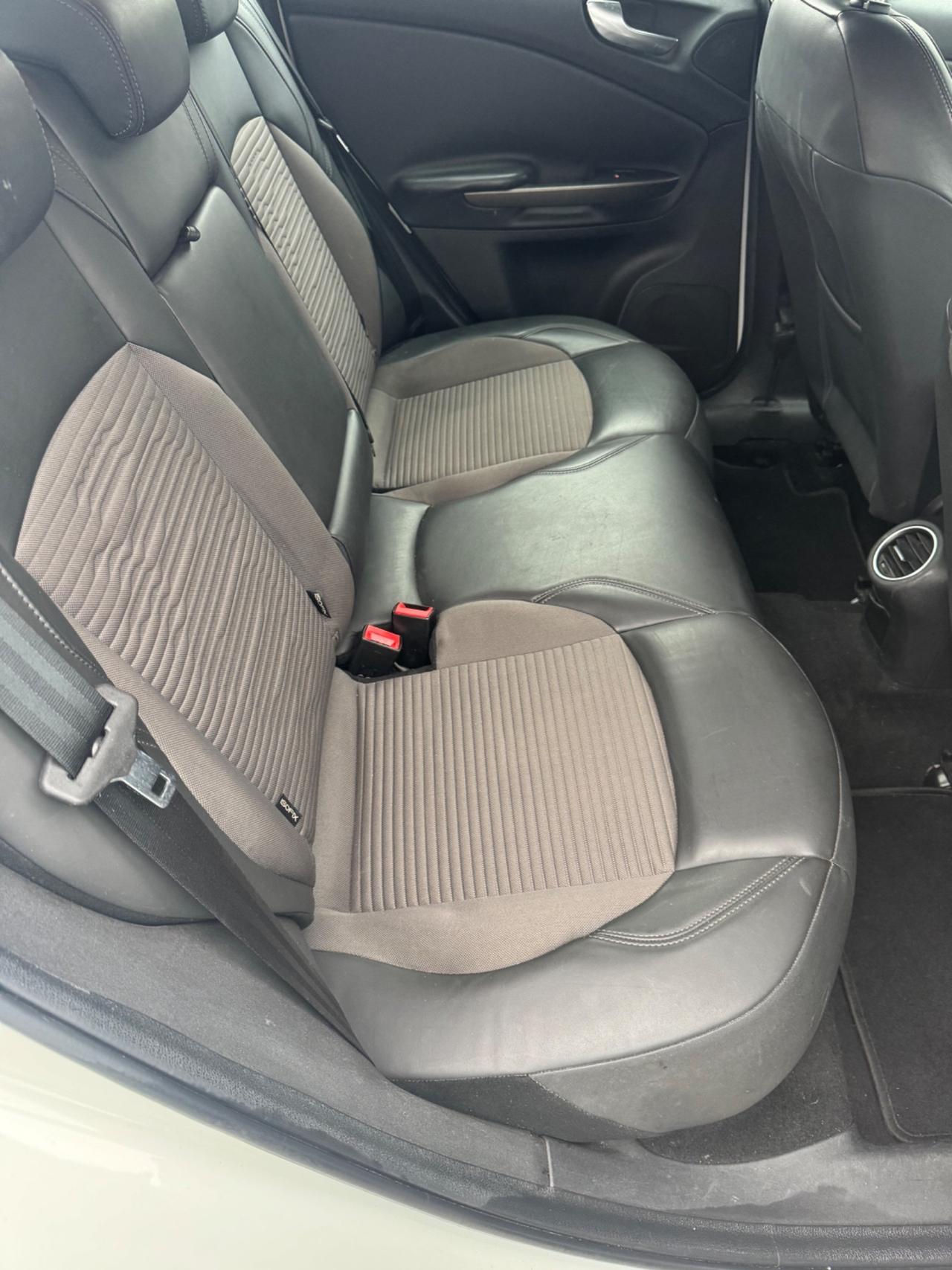 Alfa Romeo Giulietta 1.6 JTDm-2 105 CV Exclusive neopatentato