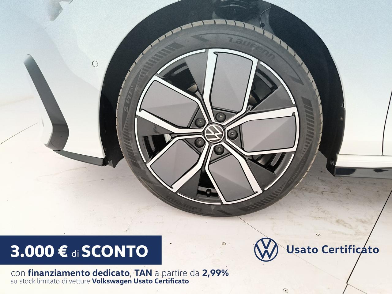 Volkswagen Golf variant 2.0 tdi r-line plus 150cv dsg