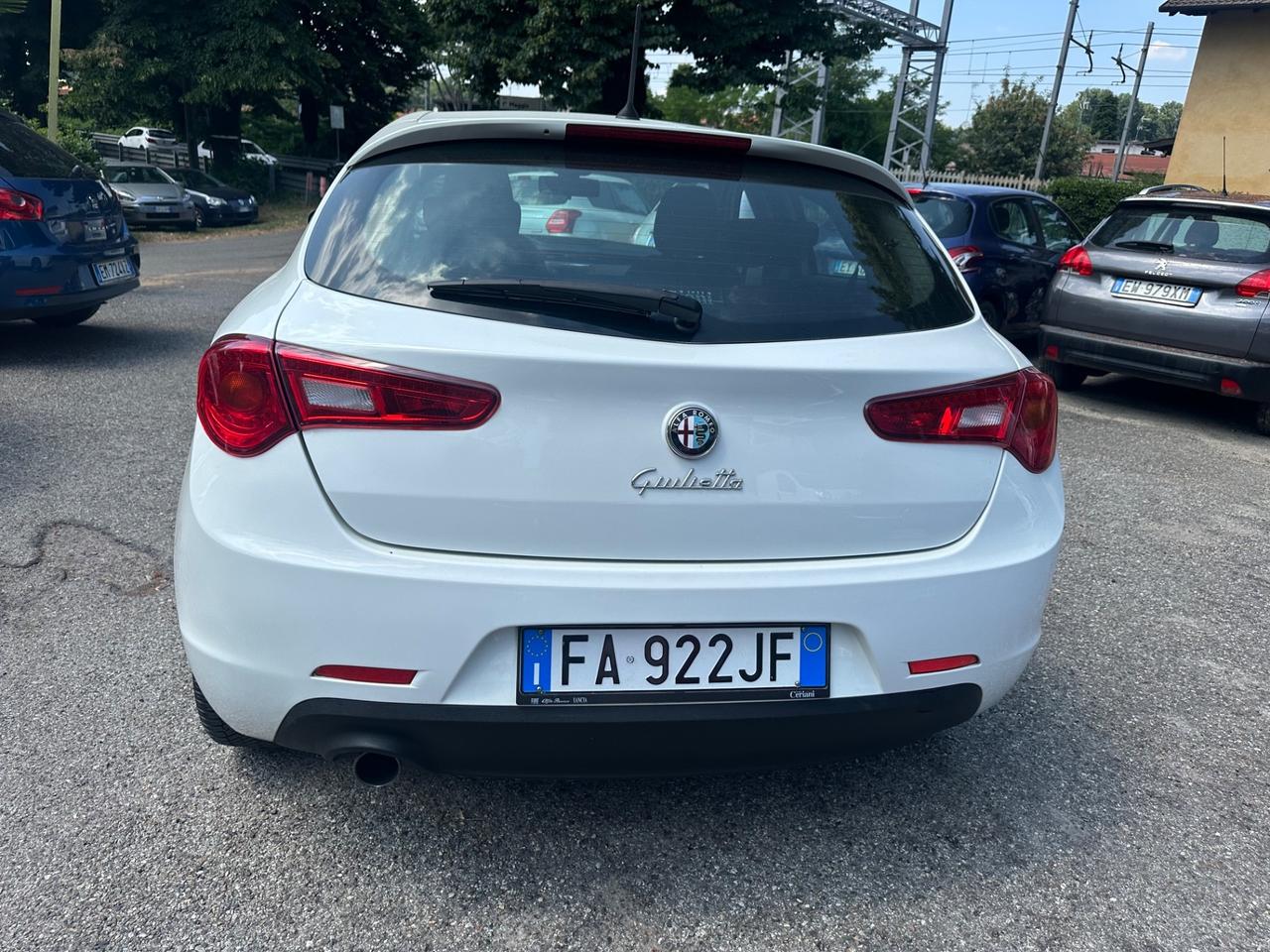Alfa Romeo Giulietta 1.6 JTDm-2 105 CV Distinctive