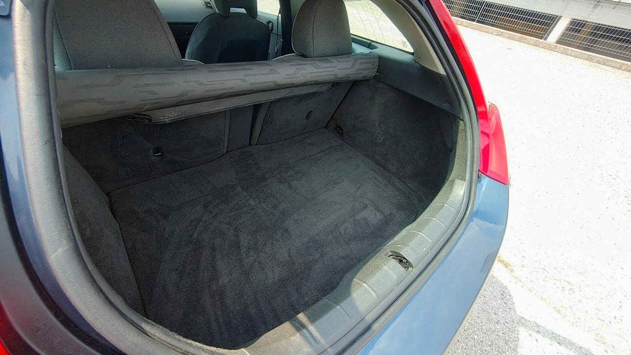 Volvo C30 1.6 D Summum