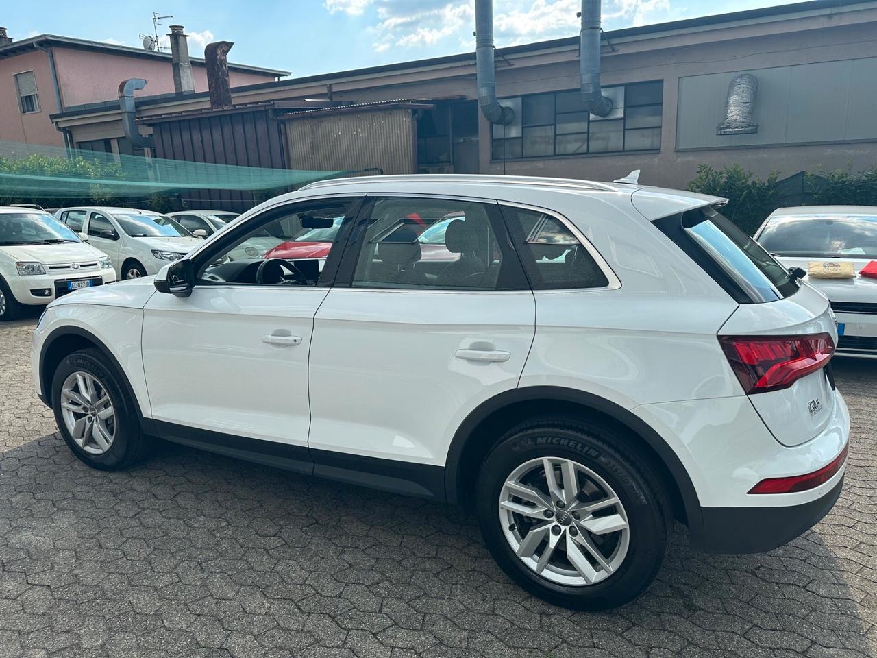 Audi Q5 2.0 TDI 190 CV quattro S tronic Business*EURO6B*NAV