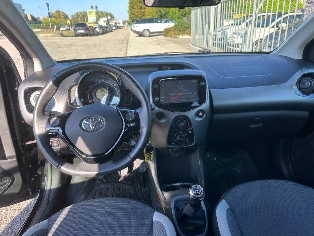 TOYOTA Aygo Connect 1.0 VVT-i 72CV 5 porte