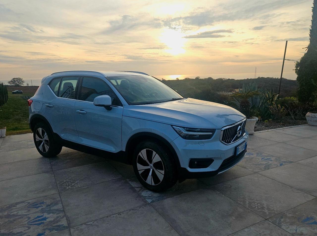 Volvo XC40 B4 AWD Geartronic Inscription