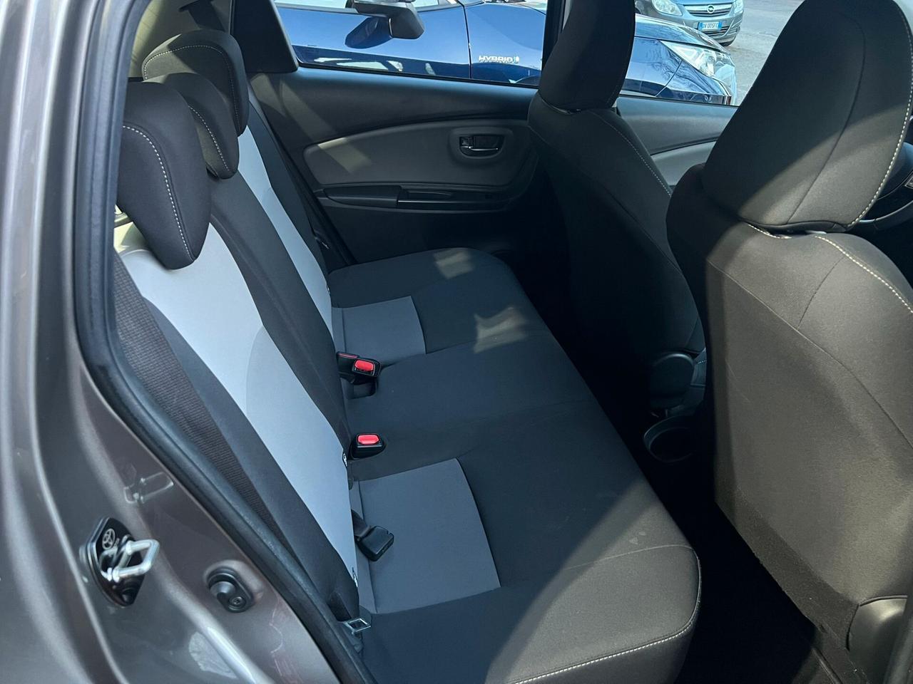 Toyota Yaris 1.5 Hybrid 5 porte Active