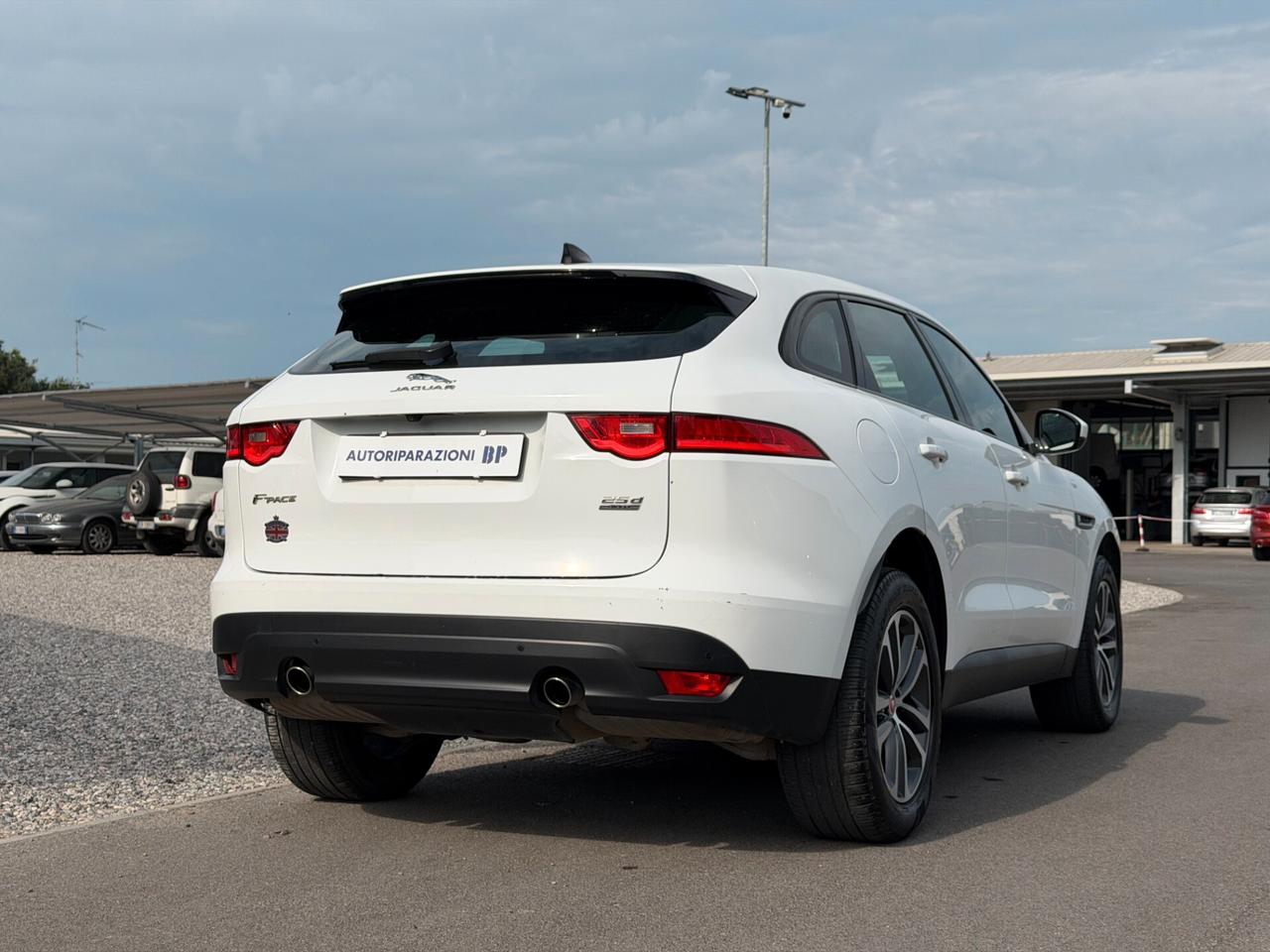 Jaguar F-Pace 2.0 D 240 CV AWD aut. Prestige
