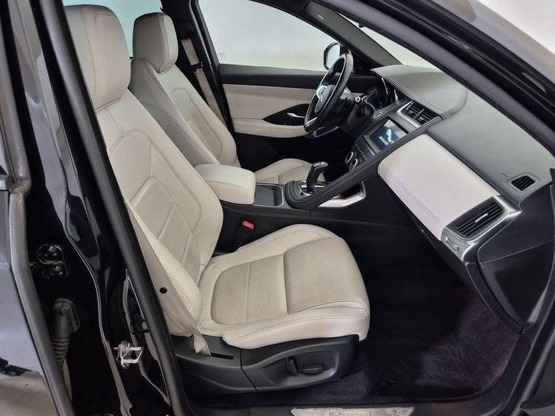 Jaguar E-Pace 2017 Benzina 2.0 i4 R-Dynamic SE awd 200cv auto