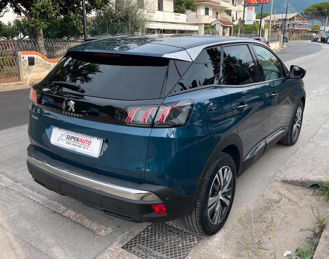 PEUGEOT 3008 BlueHDi 130 S&S EAT8 ALLURE