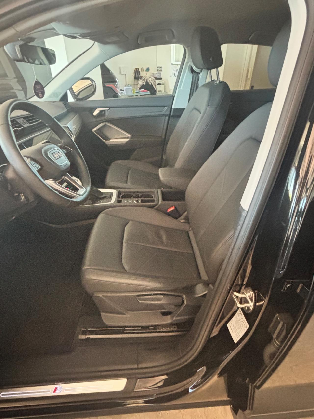 Audi Q3 SPB TDI 110 kW S tronic Line edition