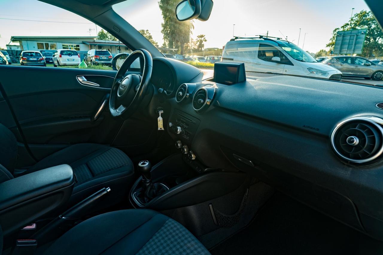 AUDI - A1 Sportback - 1.6 TDI 105 CV Ambition - NEOPATENTATI - FINANZIABILE - PERMUTE