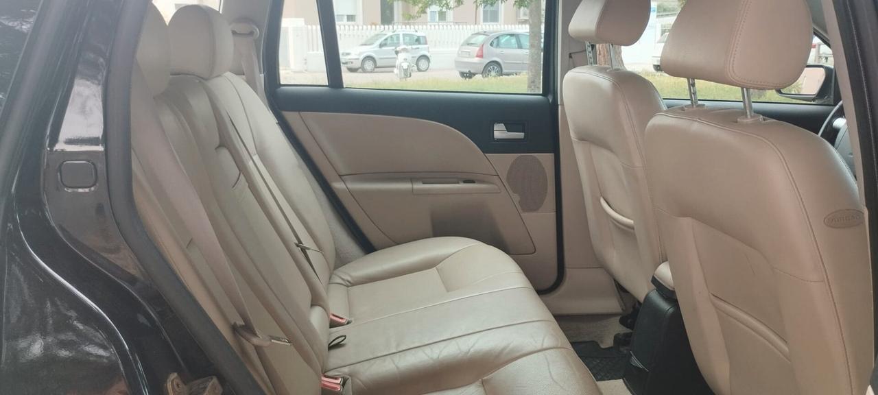 Ford Mondeo 2.0 16V TDCi SW Ghia Titanium