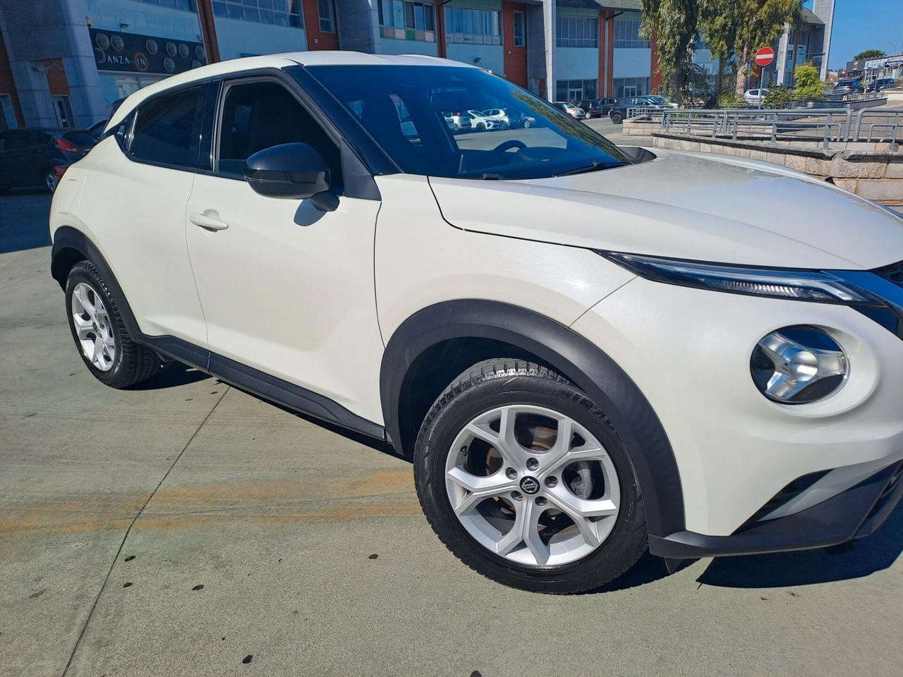 Nissan Juke 1.0 DIG-T 114 CV Enigma