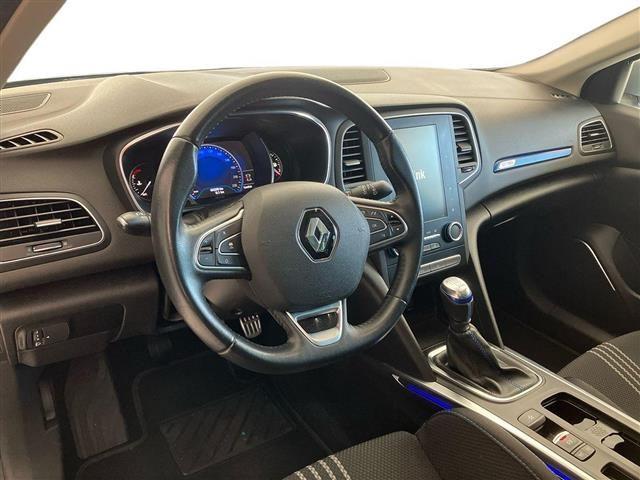 RENAULT Megane 5 Porte 1.3 TCe Intens FAP