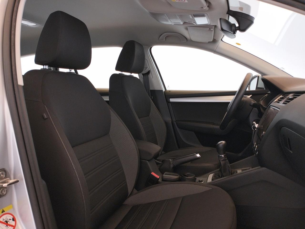 Skoda Octavia 1.6 TDI SCR 115 CV Wagon Executive - NEOPATENTATI