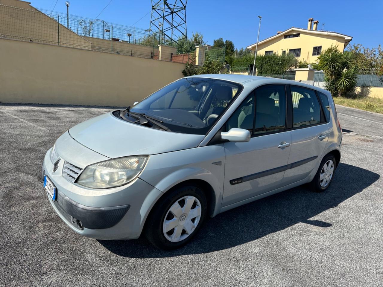 Renault Scenic Scénic 1.6 16V Luxe