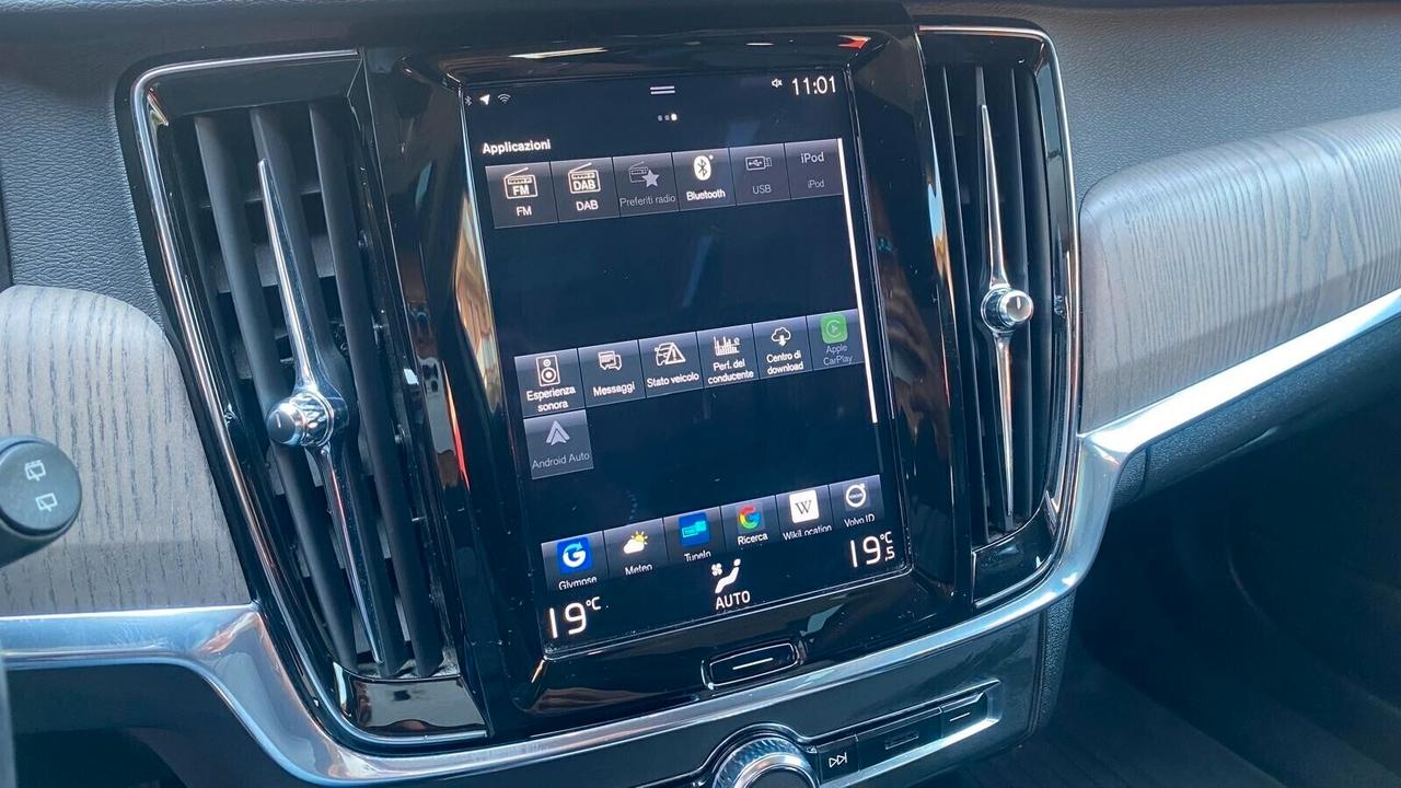 VOLVO V90 CROSS COUNTRY B4 (d) AWD 2.0 (197CV) - VIRTUAL COCKPIT, TETTO PANORAMICO, PELLE TOTALE