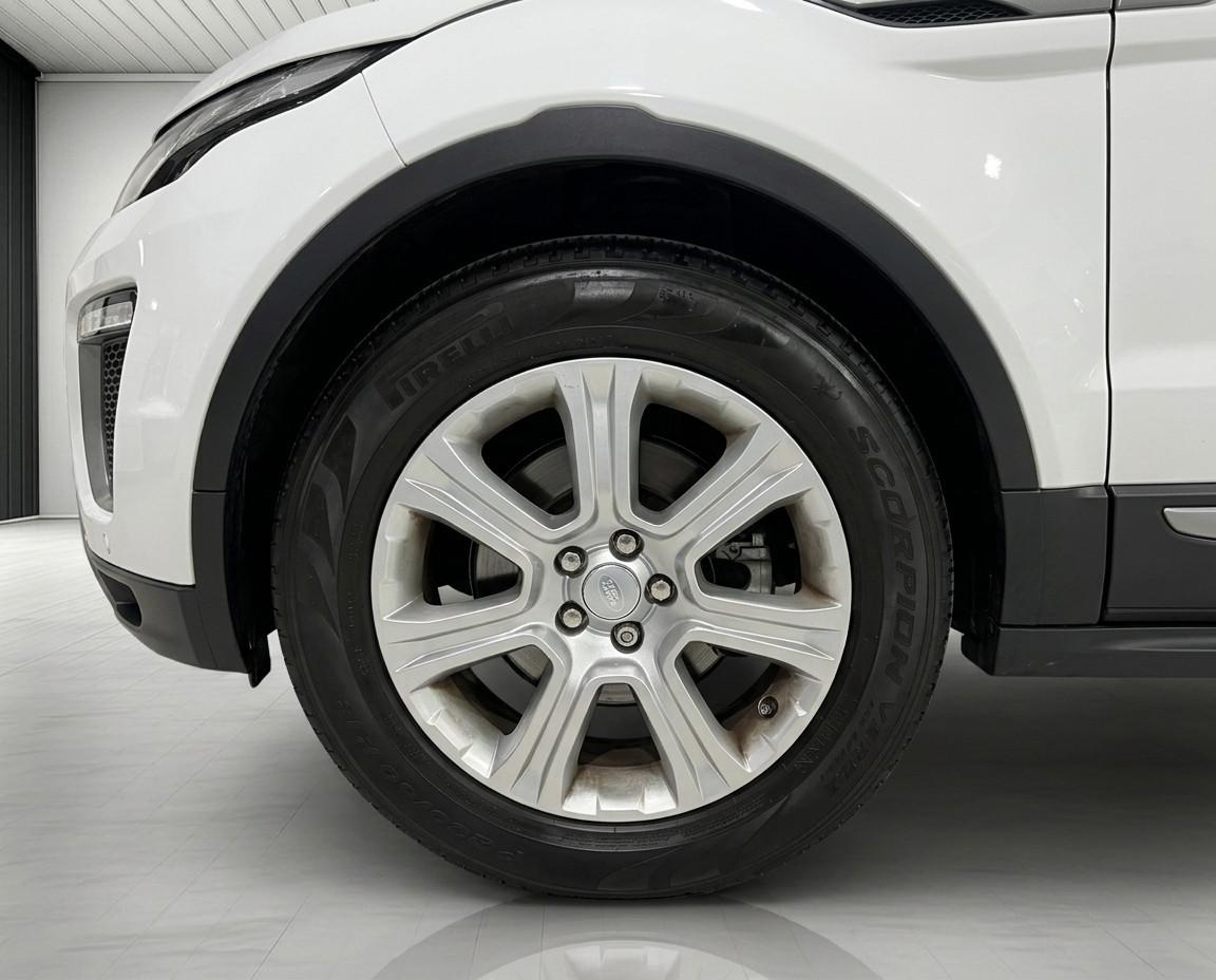 Land Rover Range Rover Evoque 5p 2.0 td4 SE Dynamic 150cv