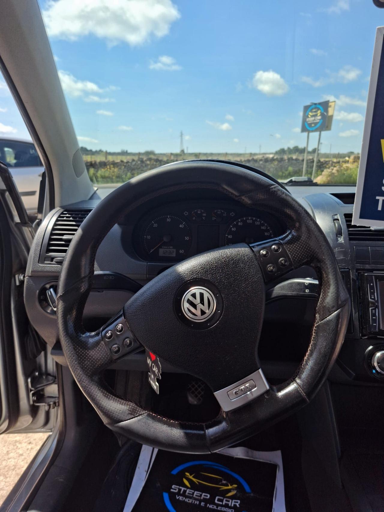 Volkswagen Polo 1.4/69CV TDI 5p. Sportline motore revisionato