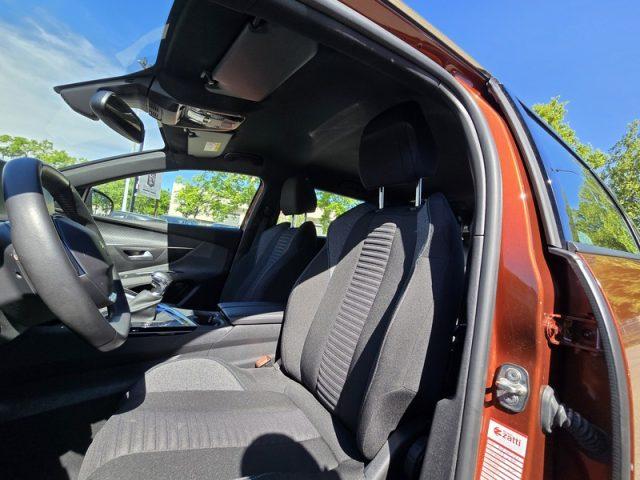 PEUGEOT 5008 PureTech Turbo 130 7 POSTI PERMUTE UNICO PROP